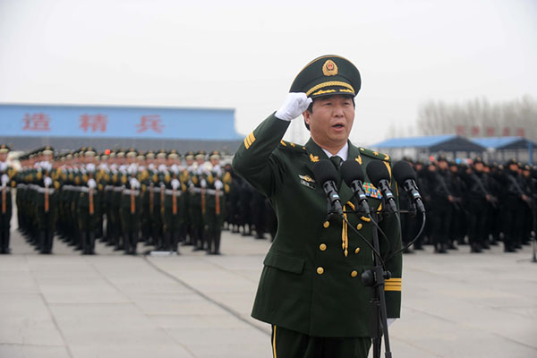 武警部隊(duì)司令員政委，職責(zé)與角色的深度解析，武警部隊(duì)司令員政委職責(zé)與角色的全面解析