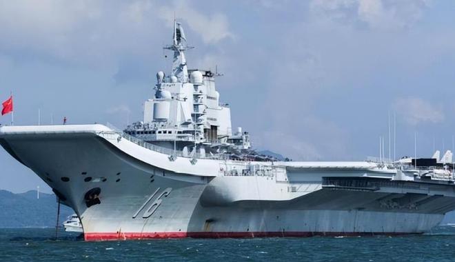 遼寧號(hào)航母編隊(duì)，中國(guó)海軍力量的璀璨明珠