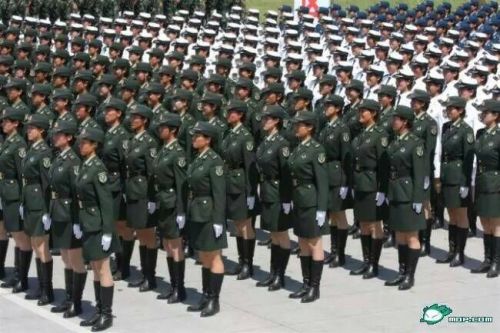 女生怎樣才能當(dāng)兵，女生當(dāng)兵，實(shí)現(xiàn)夢(mèng)想的條件與路徑