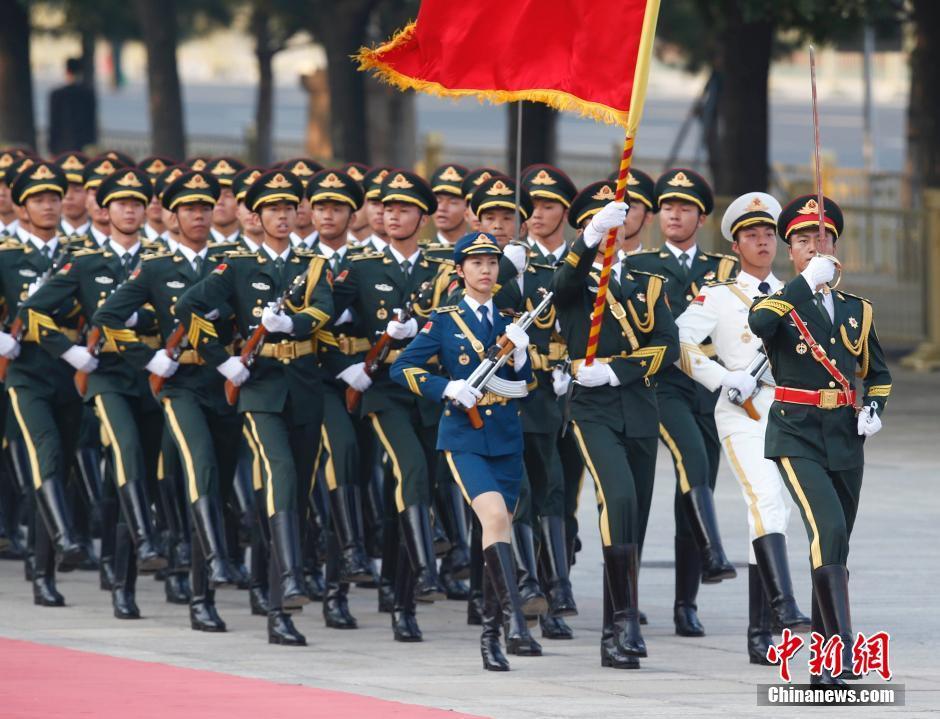 三軍儀仗隊高清大圖，展現(xiàn)榮耀與威嚴(yán)的壯麗畫卷，三軍儀仗隊壯麗畫卷，榮耀與威嚴(yán)的高清展示
