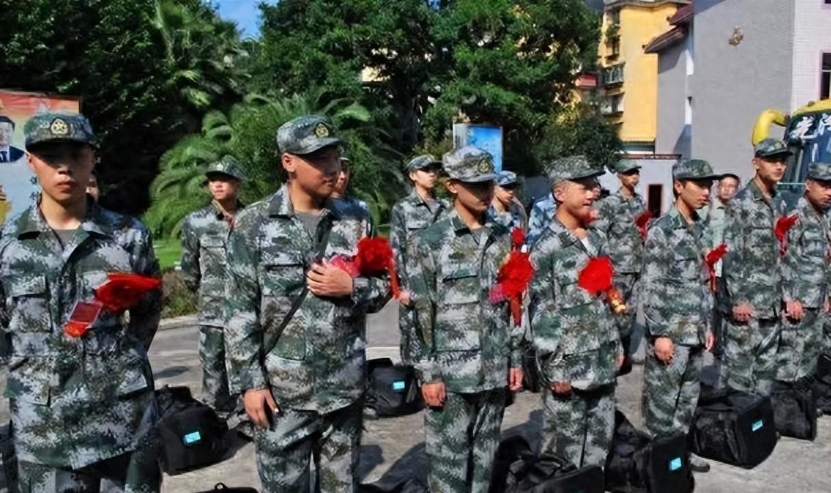 中央軍事委員會(huì)組成人員表及其職責(zé)與重要性，中央軍事委員會(huì)組成人員表、職責(zé)與重要性解析