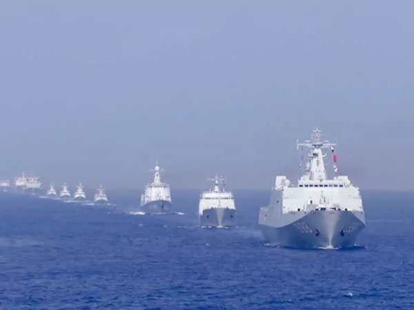 人民海軍成立70周年閱兵，輝煌成就與堅定前行，人民海軍成立70周年閱兵，輝煌成就鑄就，堅定前行展雄姿
