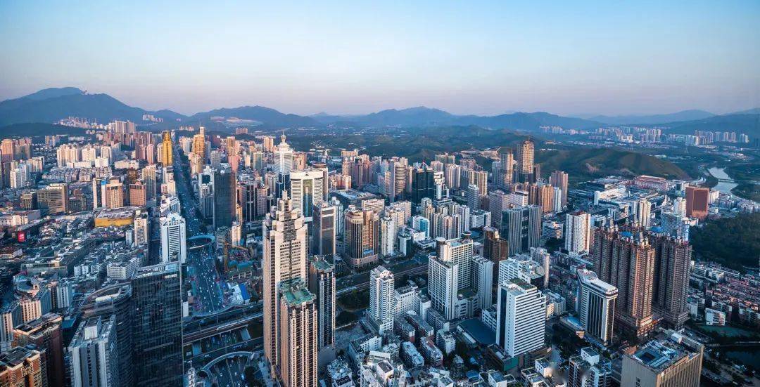 展望2025年，芳草地澳門資料網(wǎng)的發(fā)展與展望，2025年芳草地澳門資料網(wǎng)的發(fā)展展望