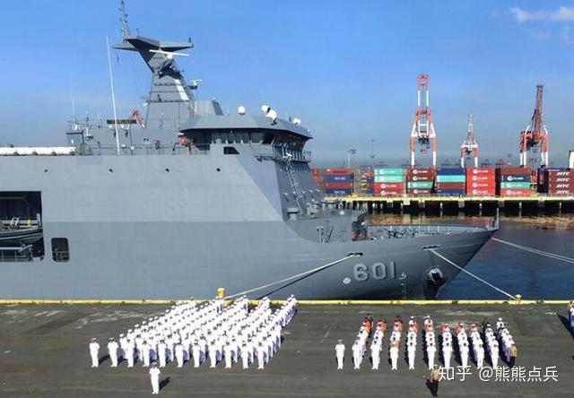 中國海軍節(jié)閱兵，展現(xiàn)中國力量的壯麗畫卷——紀念中國海軍節(jié)2022年盛大閱兵活動，中國海軍節(jié)盛大閱兵，展現(xiàn)力量與榮耀的壯麗畫卷 2022年紀念活動回顧