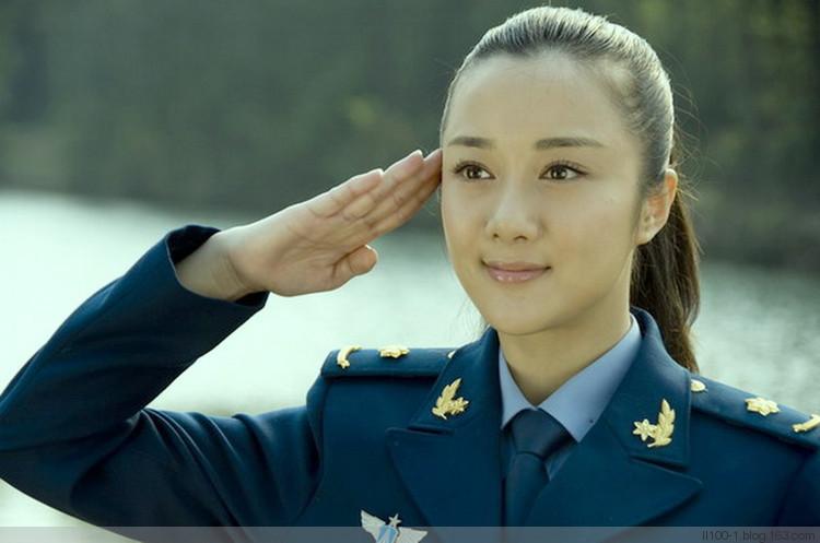 最美女兵軍禮，榮耀與責任并存，最美女兵軍禮，榮耀與責任的交響