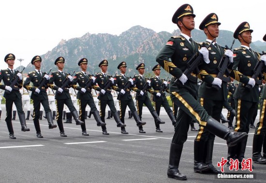 儀仗女兵劉東洋，堅韌與榮耀的象征，儀仗女兵劉東洋，堅韌精神與榮耀的象征