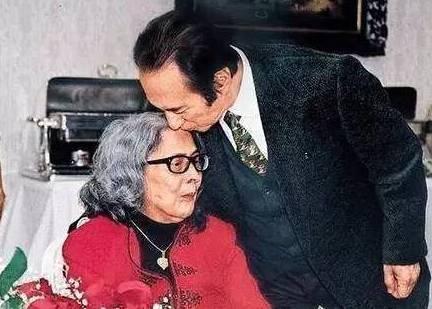 2004新澳門天天開好彩大全正版——回顧經(jīng)典，探索未來彩票之路，2004新澳門天天開好彩經(jīng)典回顧與未來彩票探索之路