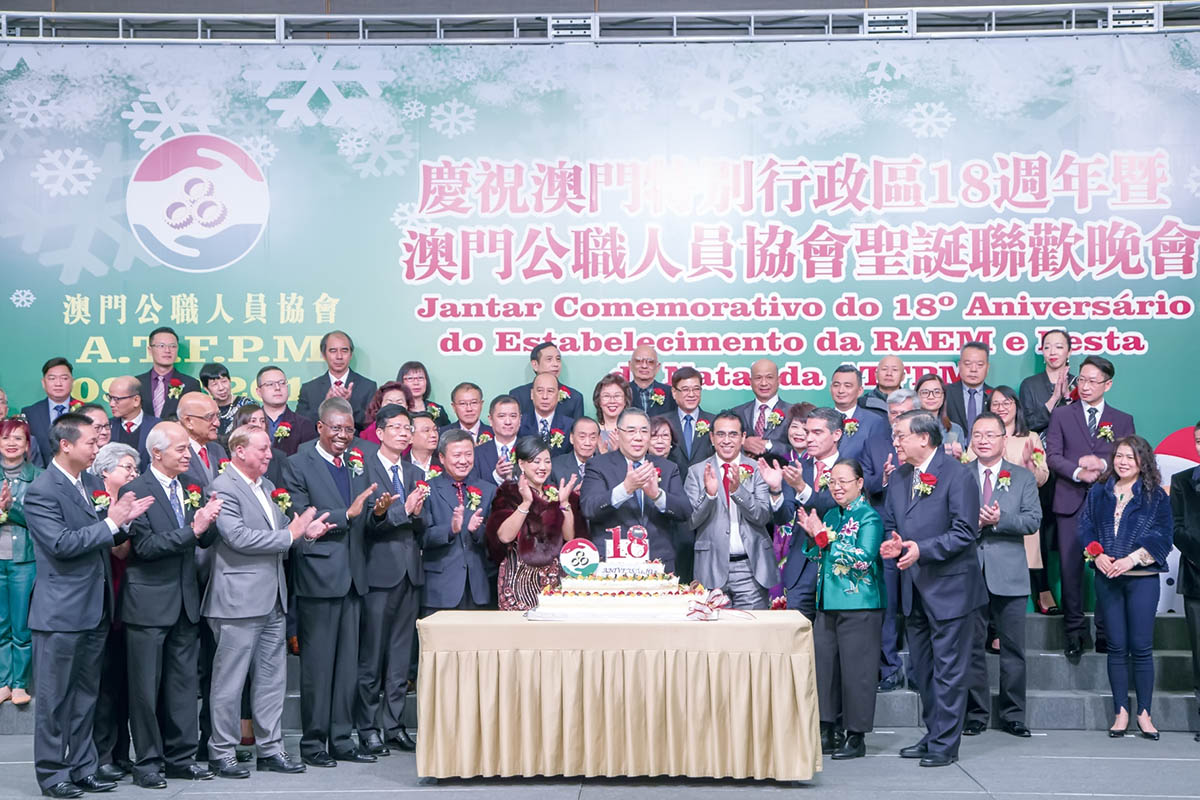 澳門掛牌正版掛牌，探索其背后的意義與價(jià)值，澳門正版掛牌背后的意義與價(jià)值探索