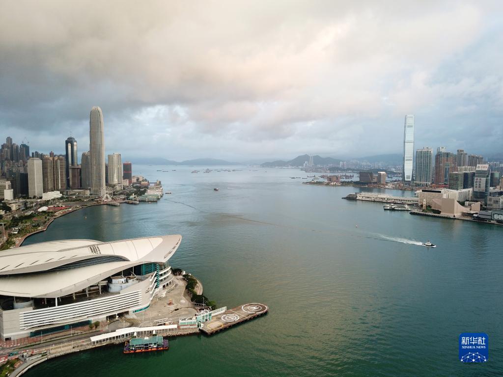 香港期期準(zhǔn)正版資料，探索與解析，香港期期準(zhǔn)正版資料深度解析與探索