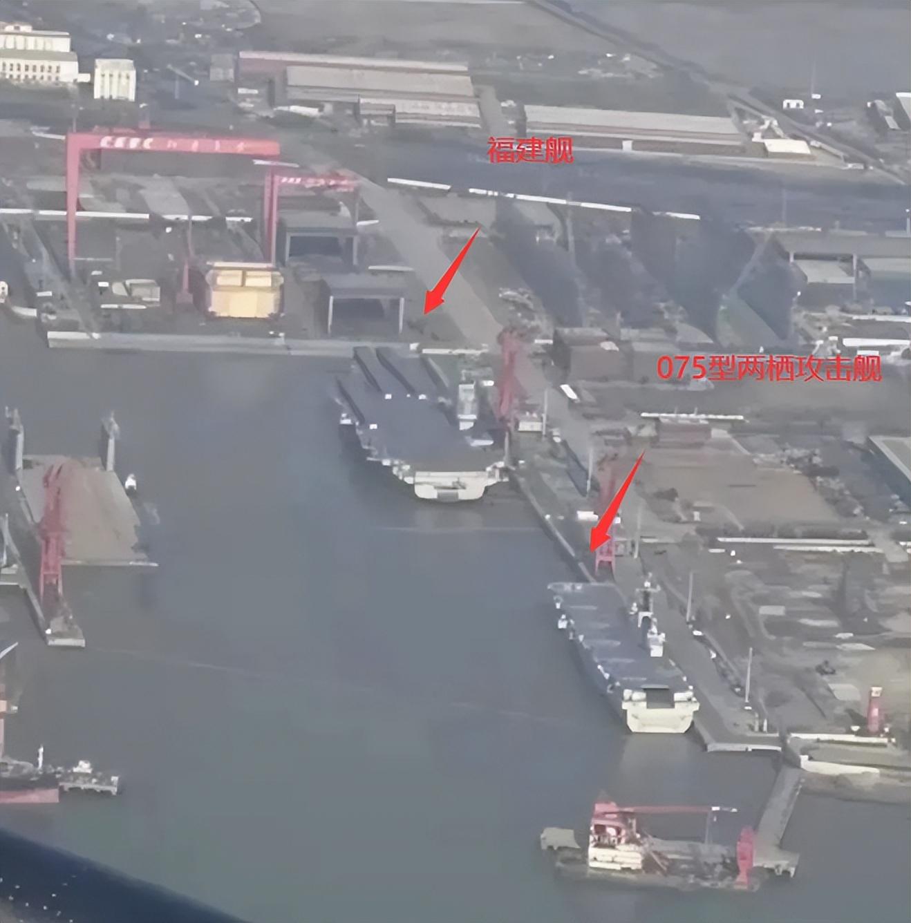 兩棲攻擊艦，現(xiàn)代海軍力量的核心支柱，兩棲攻擊艦，現(xiàn)代海軍力量的核心支柱力量