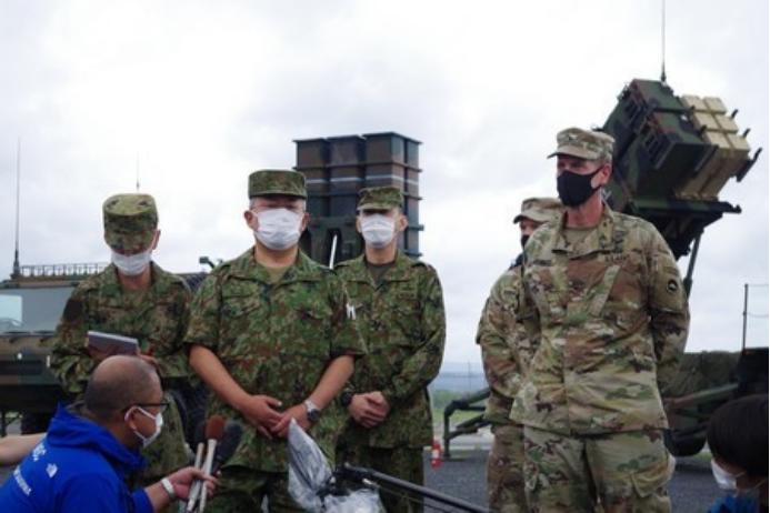 軍情直播間