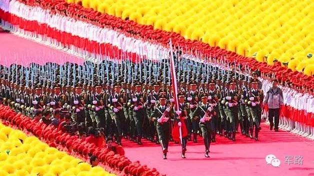 國慶閱兵是每年一次嗎？——深度解析與探討，深度解析與探討，國慶閱兵是否為每年例行活動？