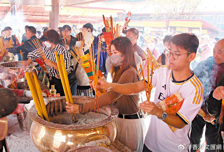 黃大仙王中王一肖中特，神秘預(yù)測與SEO解讀，黃大仙王中王一肖中特，神秘預(yù)測與SEO解讀揭秘