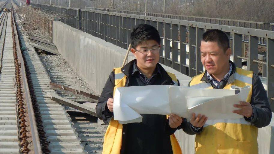 劉伯溫一肖期期淮，傳奇人物與神秘預(yù)測的背后故事，劉伯溫一肖期期淮，傳奇人物背后的神秘預(yù)測與故事揭秘